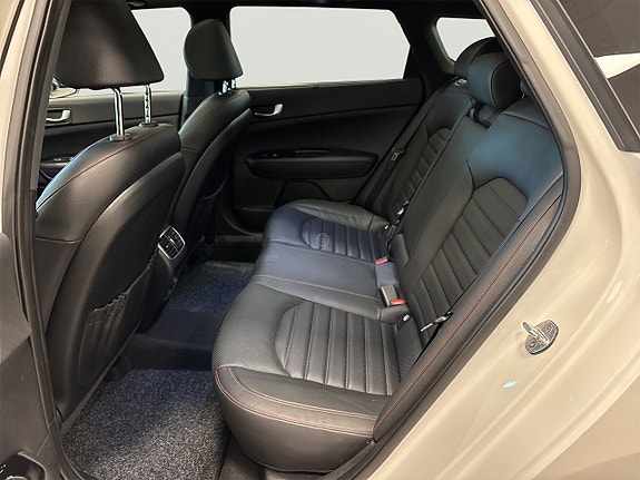 Kia Optima 8 of 24