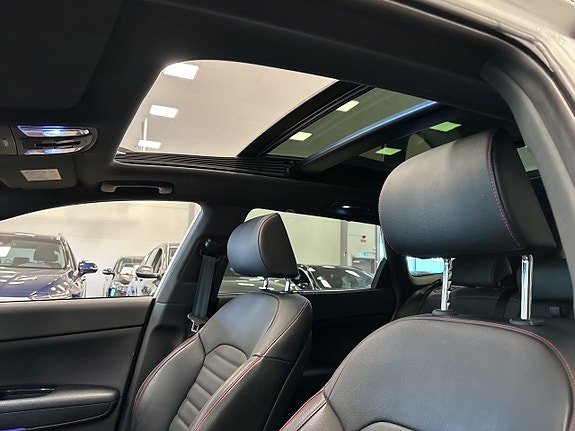 Kia Optima 16 of 24