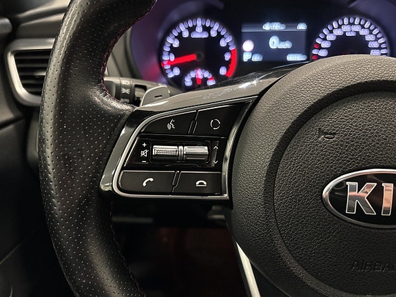 Kia Optima 10 of 24