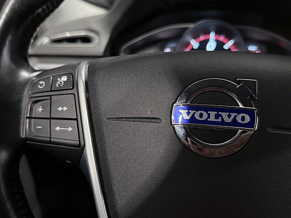 Volvo V70 19 of 30