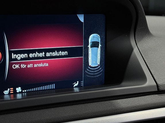 Volvo V70 26 of 30