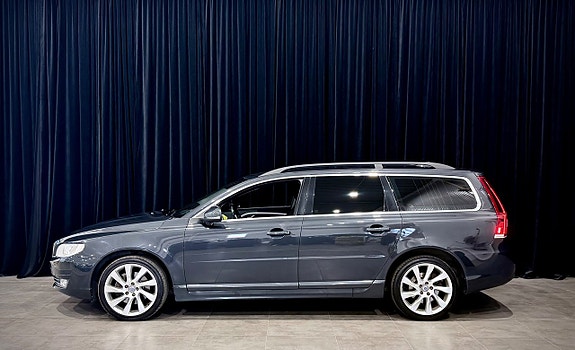 Volvo V70 4 of 30