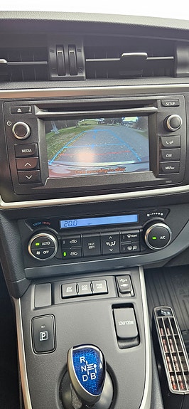 Toyota Auris 8 of 10