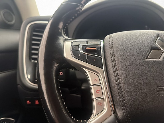 Mitsubishi Outlander 15 of 23