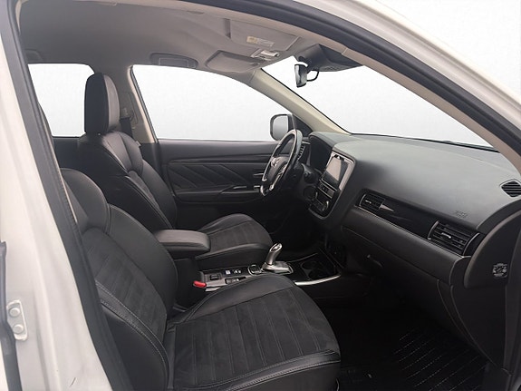 Mitsubishi Outlander 11 of 23
