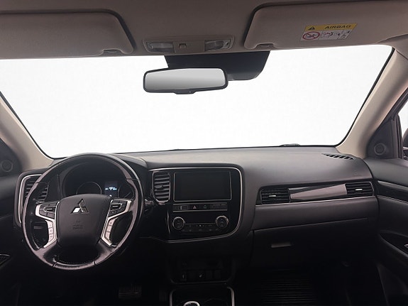 Mitsubishi Outlander 14 of 23