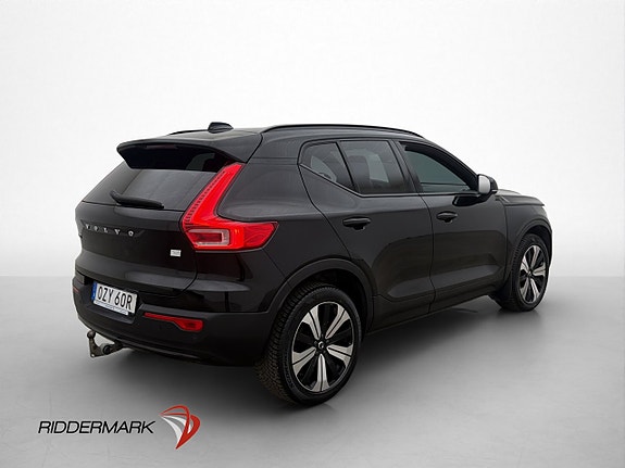 Volvo XC40 5 of 30