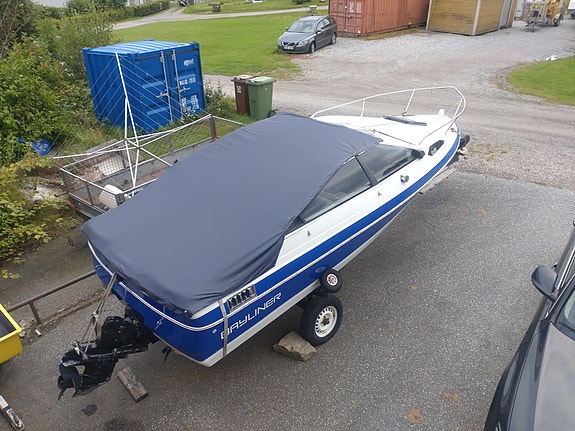 Bayliner 1952 3 of 7