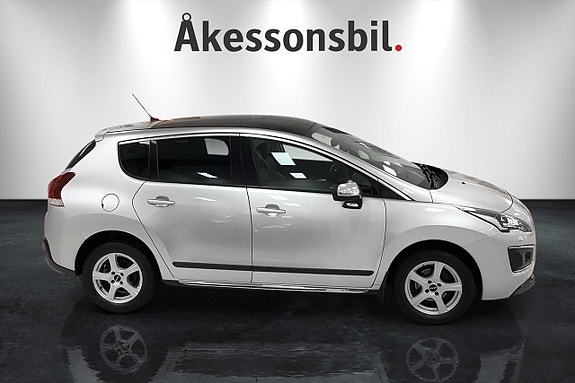 Peugeot 3008 2 of 11