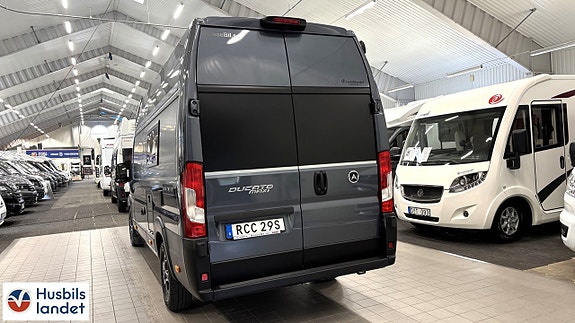 Affinity Affinity CAMPER VAN 3 of 12