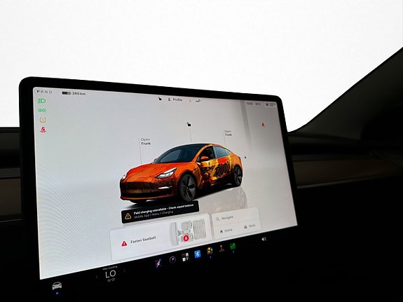 Tesla Model 3 17 of 30