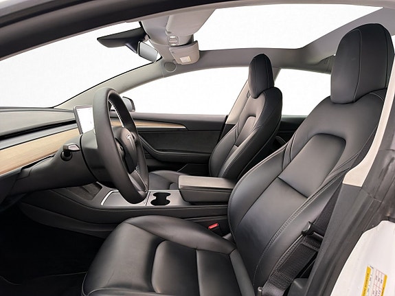 Tesla Model 3 12 of 30