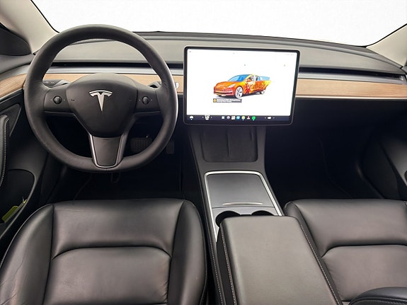Tesla Model 3 13 of 30