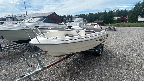 HR 440 SC -2017 Evinrude 40hk -2017. HÖSTREA! 3 of 13