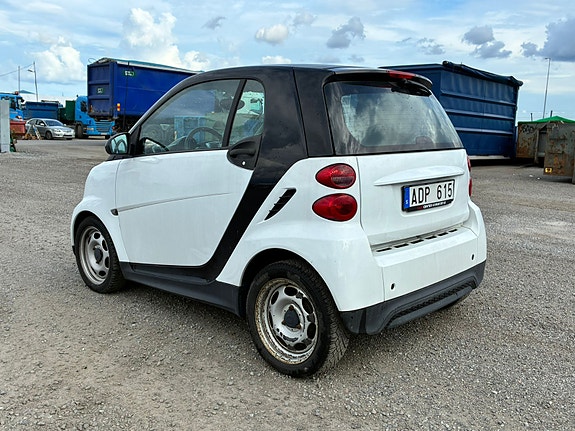 Smart Fortwo 3 of 13