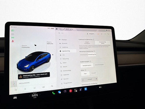 Tesla Model 3 20 of 30