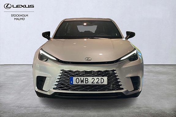 Lexus LBX 5 of 20