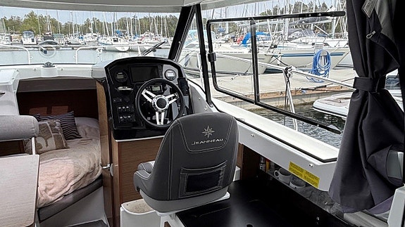 Jeanneau Merry Fisher 795 -2020. Yamaha F200 HK. HÖSTREA! 5 of 14