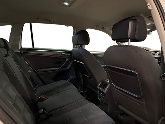 Volkswagen Tiguan 12 of 24