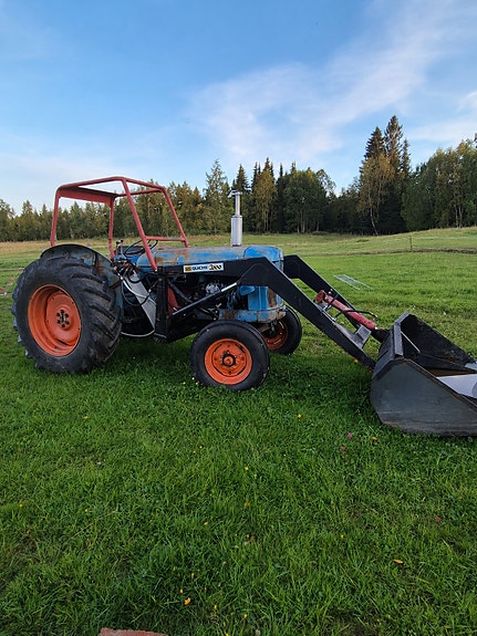 Ford Fordson Major 5 of 7