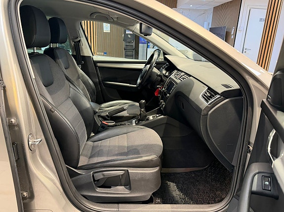 Skoda Octavia 22 of 28