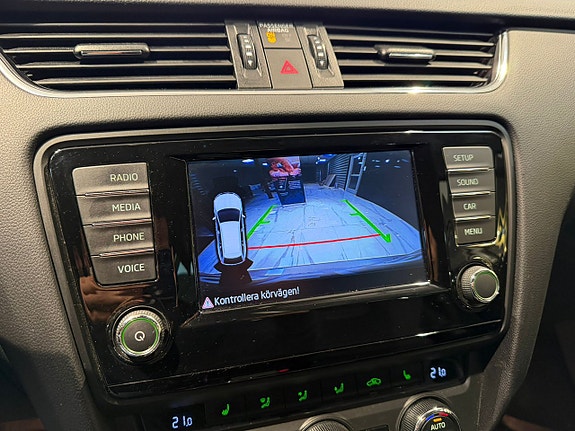 Skoda Octavia 12 of 28
