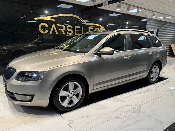 Skoda Octavia 2 of 28