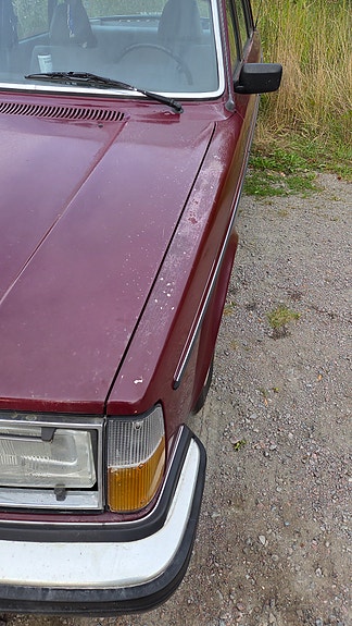 Volvo 244 8 of 12