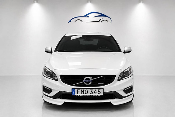 Volvo S60 2 of 15