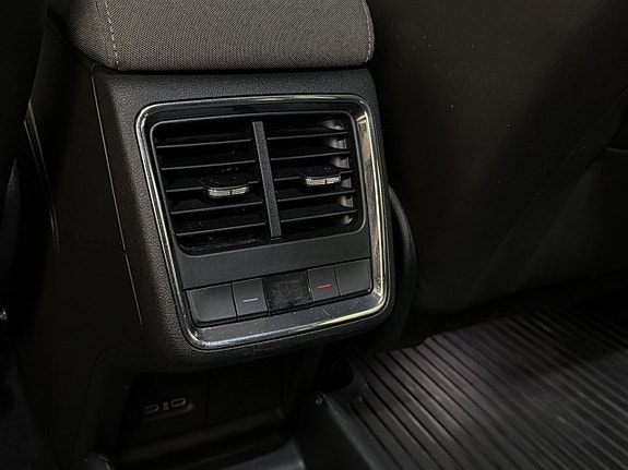 Skoda Enyaq 25 of 30