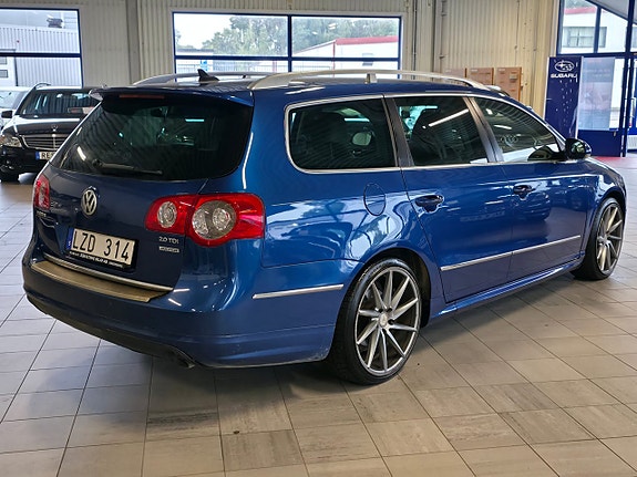 Volkswagen Passat 4 of 9