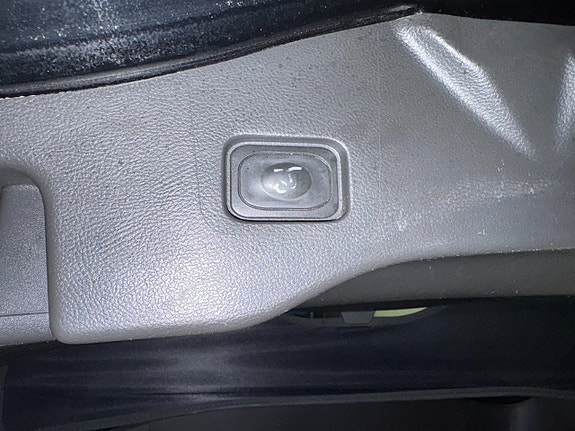 Ford Mondeo 24 of 25