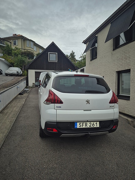 Peugeot 3008 3 of 7