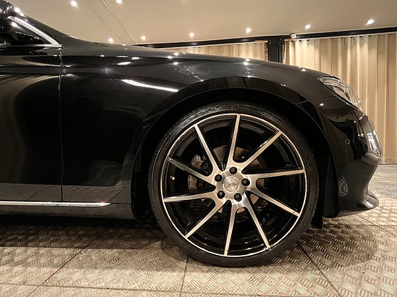 Mercedes-Benz E220 4 of 21