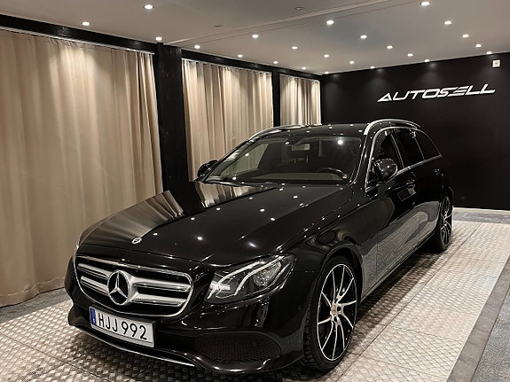 Mercedes-Benz E220