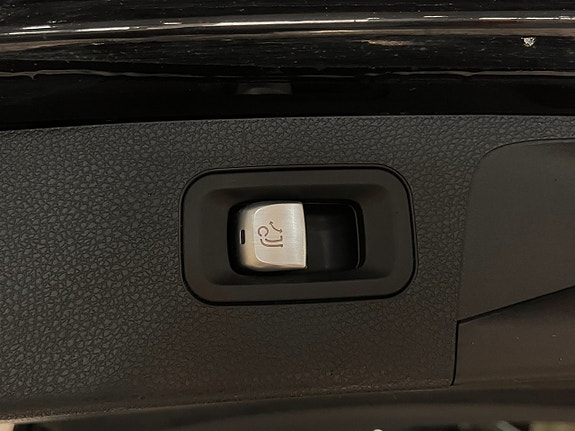 Mercedes-Benz E220 18 of 21