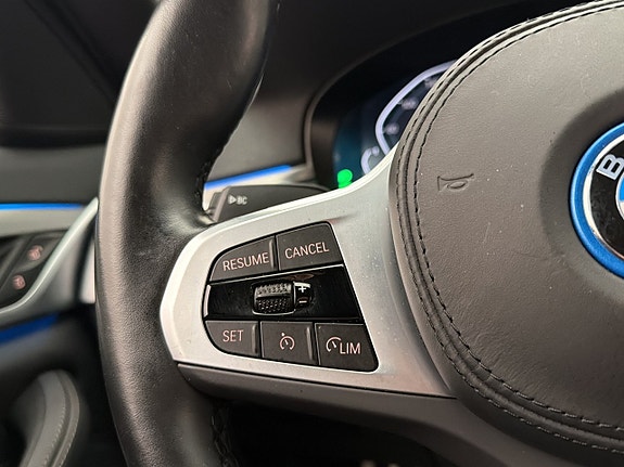 BMW 530e 14 of 30