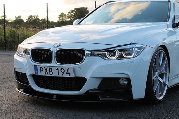 BMW 330d 10 of 30