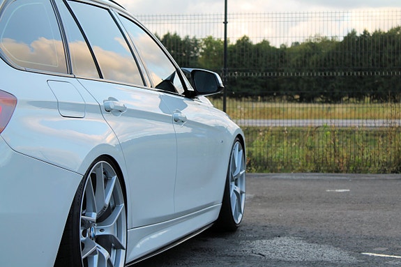 BMW 330d 23 of 30