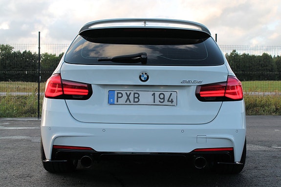 BMW 330d 15 of 30