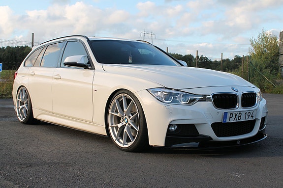 BMW 330d 6 of 30