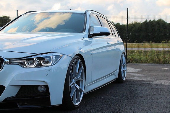 BMW 330d 11 of 30