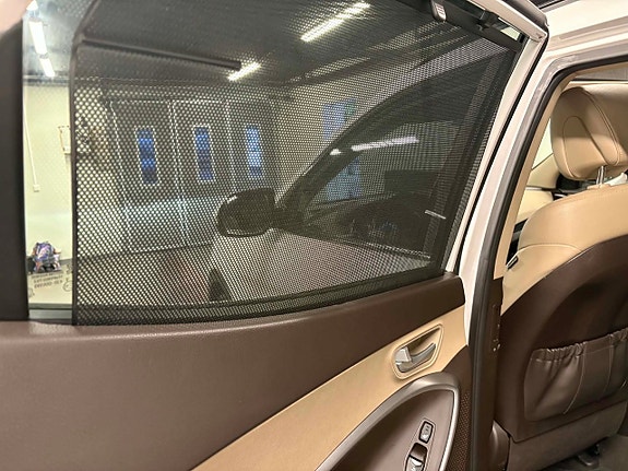 Hyundai Santa Fe 16 of 16