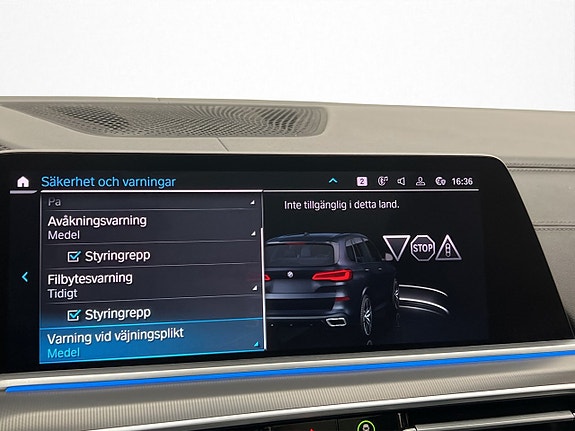 BMW X5 29 of 30