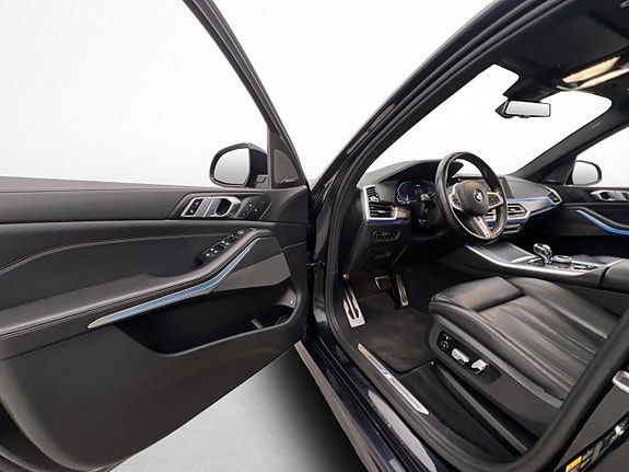 BMW X5 13 of 30