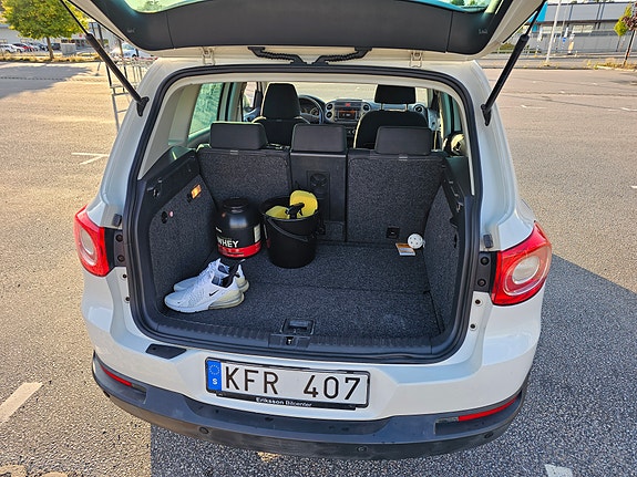 Volkswagen Tiguan 15 of 17