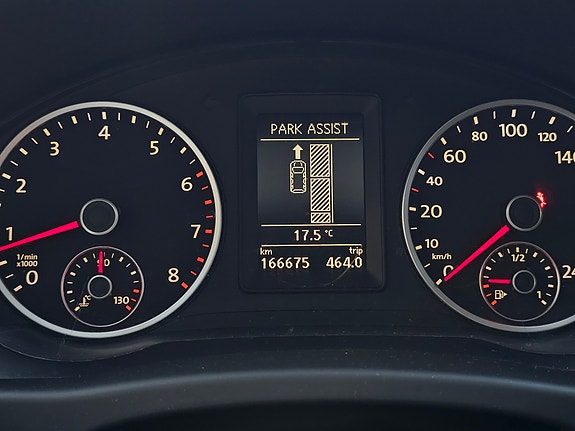 Volkswagen Tiguan 9 of 17