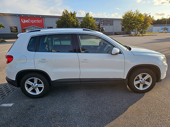 Volkswagen Tiguan 6 of 17