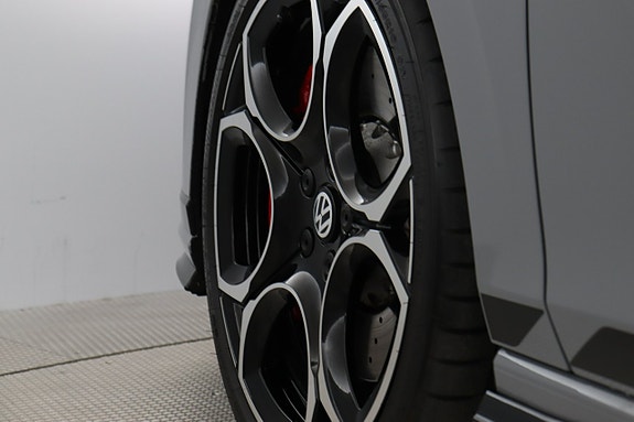 Volkswagen Golf I 15 of 28