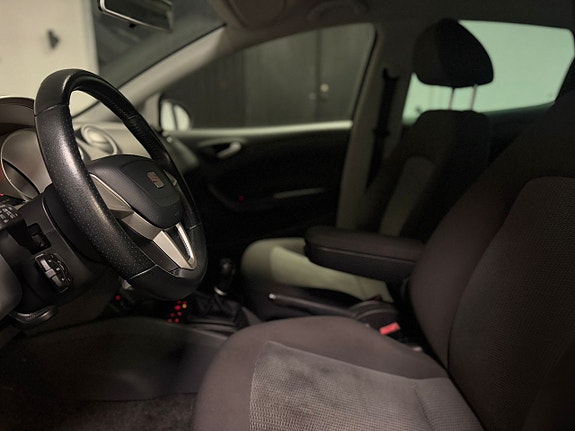 Seat Ibiza 7 of 15